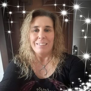 Meet your Posher, Renee